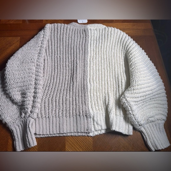 Colorblock Sweater SZ XS - Picture 2 of 5